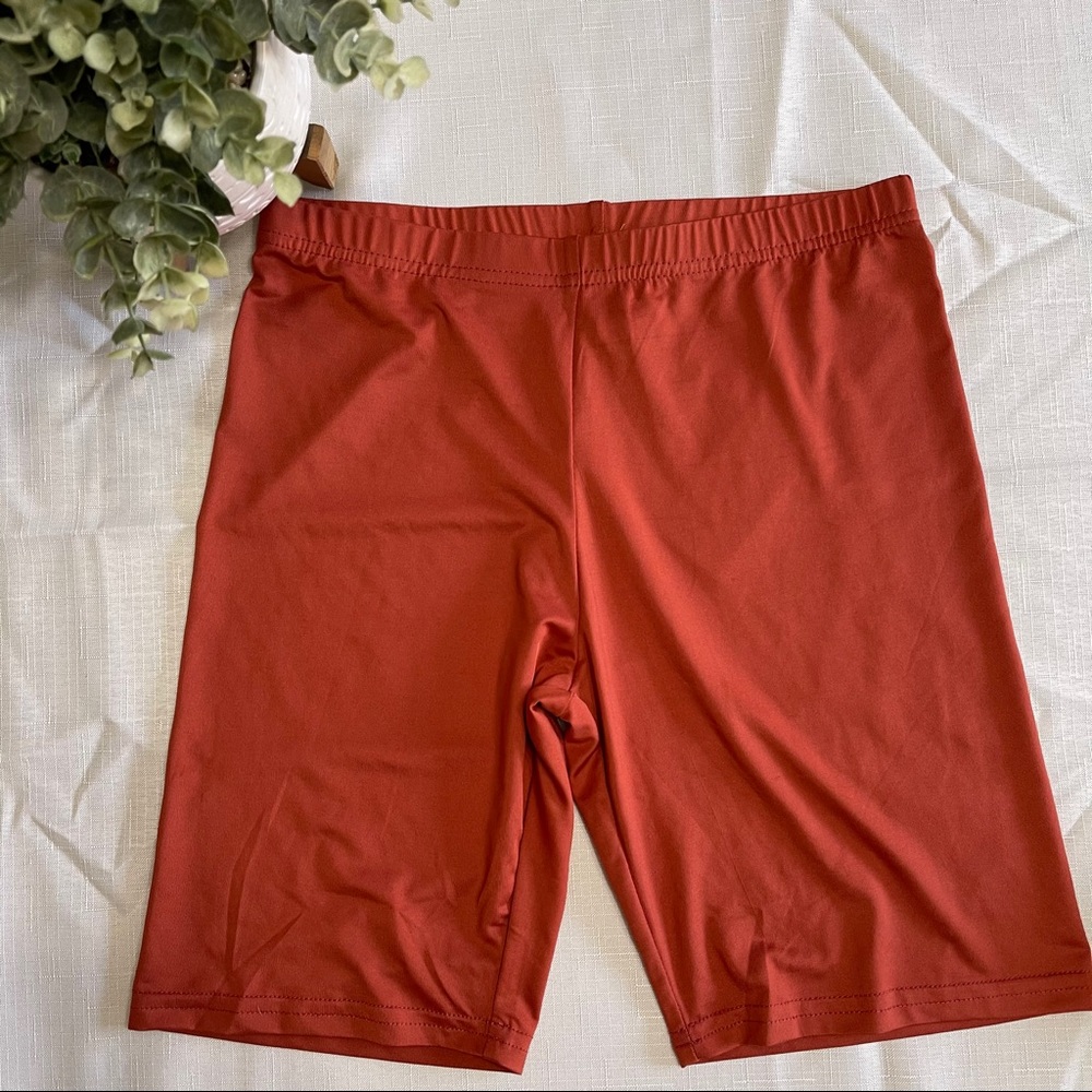 DAISY Biker Shorts silky rust M - Picture 1 of 12